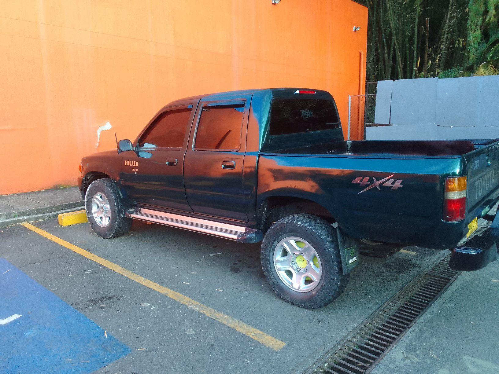 1997 Toyota 97 R22 4x4 - Commercial Vehicles - Pereira, Risaralda ...