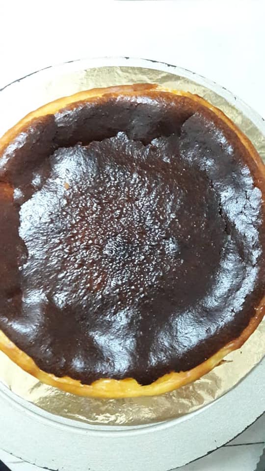 Ex Banker Of 10 Years Quit His Job To Start Taobakescakes