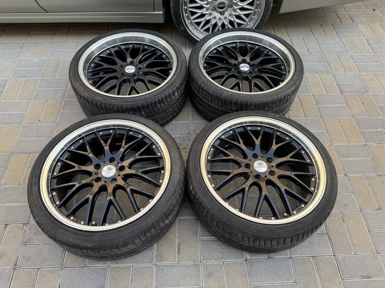 Multi Forchetta Loxarny Wheel Size 20 Wheel P.C.D 114.3 X 5 Import 