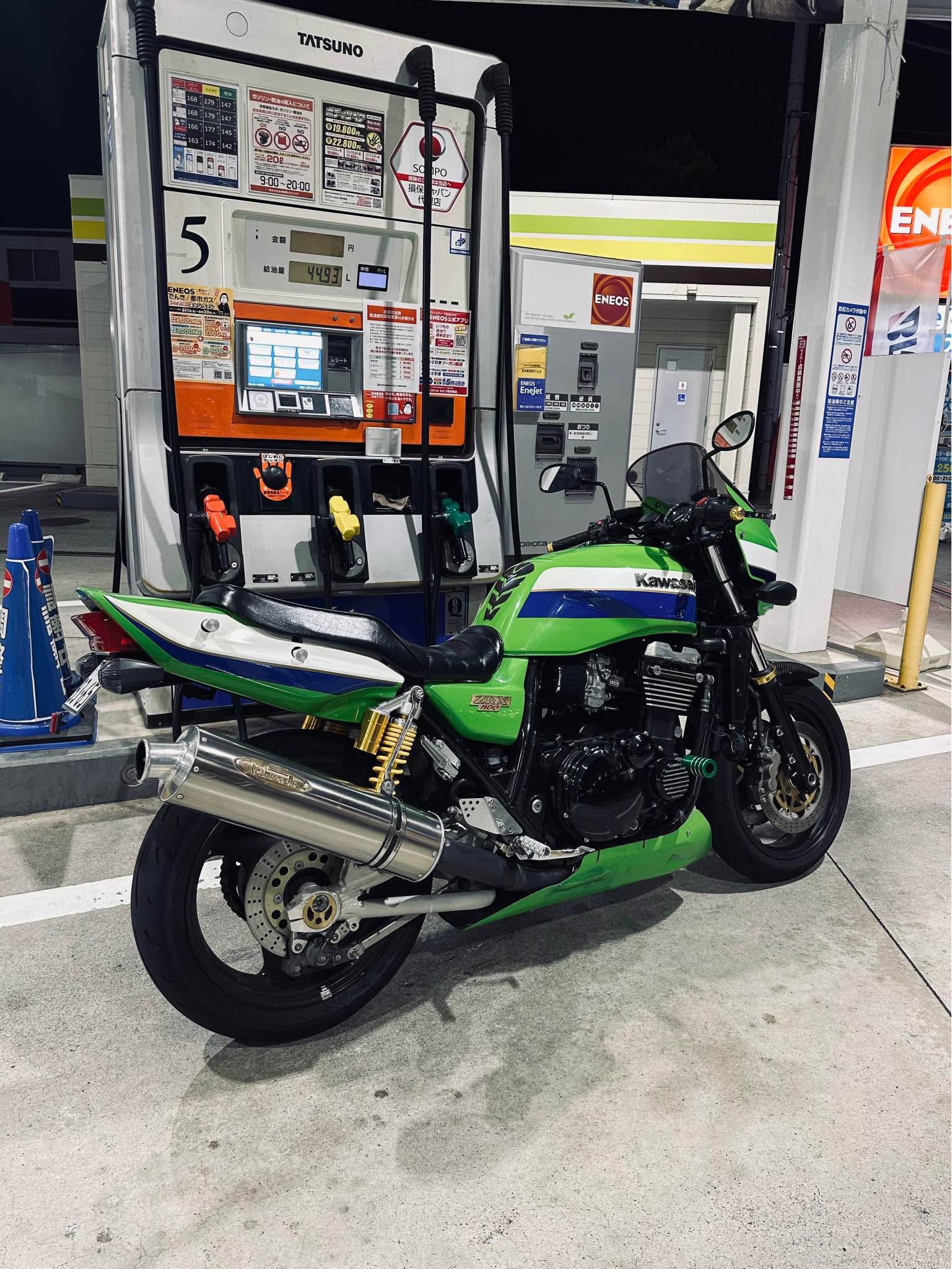 This is my Lawson 1100R unrestored Kawasaki Panda 1100税 配