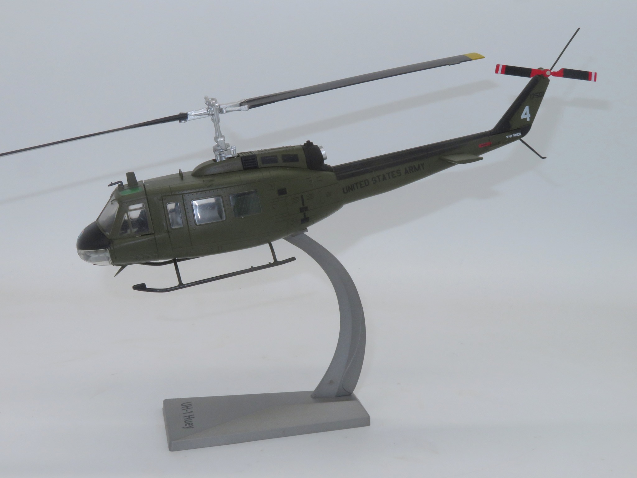 Vintage 1/18 scale UH-1 Huey model from 21st Century Toys