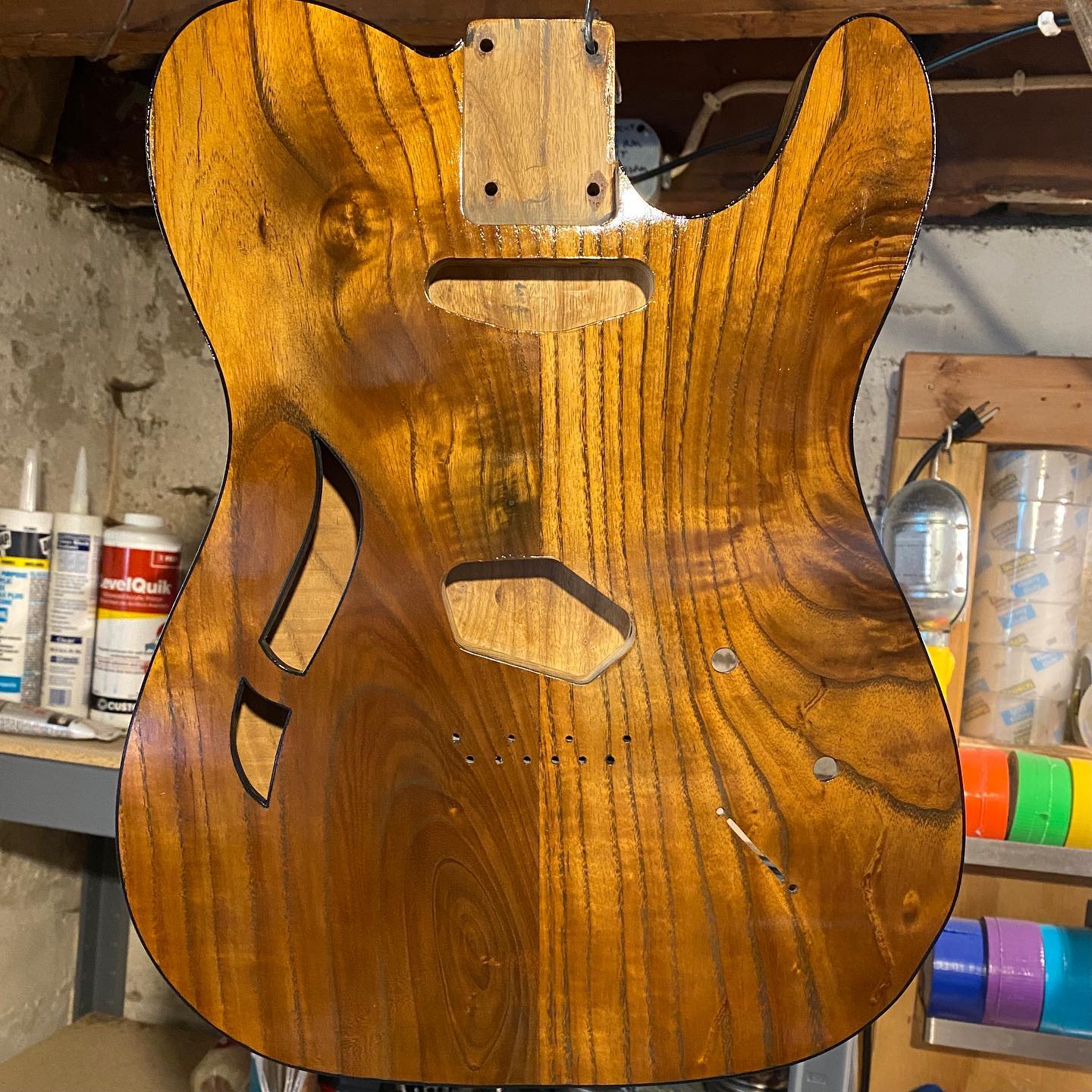 🍯The shellac is building up!🍯French... - Nightjar Guitars