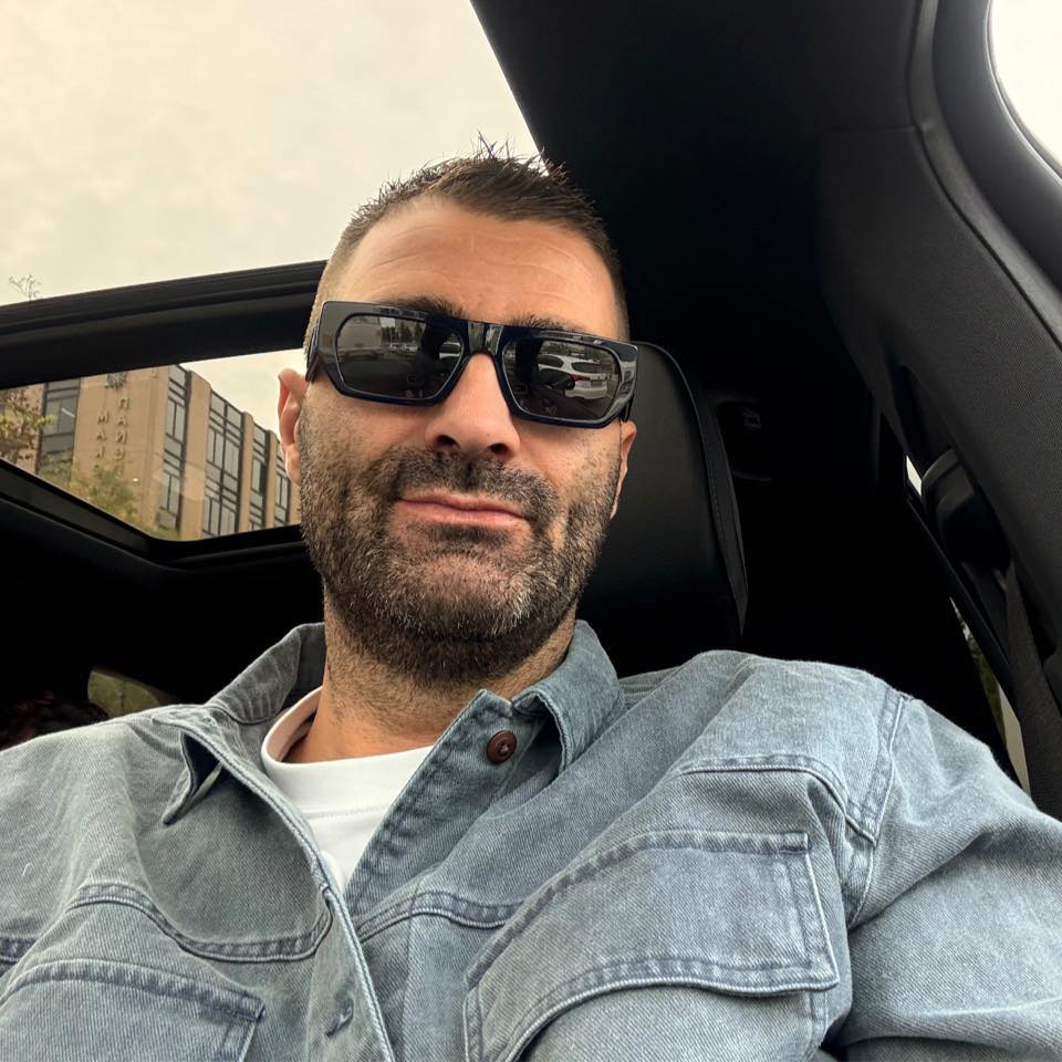 Bujar Istrefi
