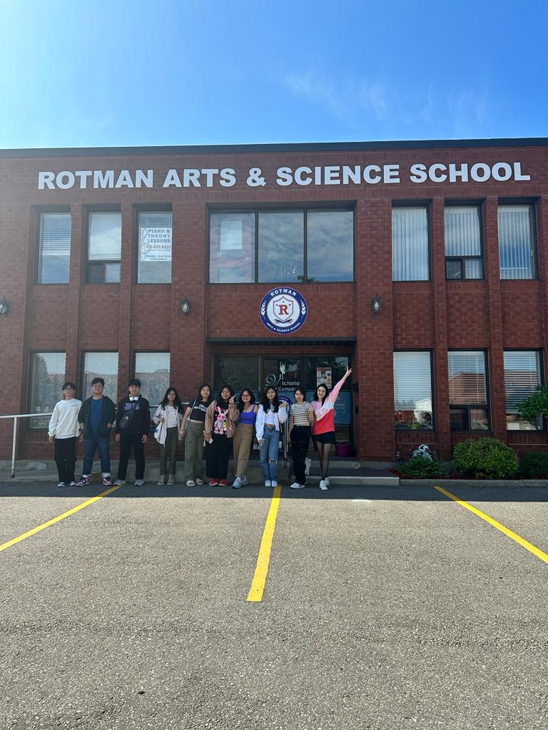 🌞 We are here with... - Rotman Arts and Science School | Facebook