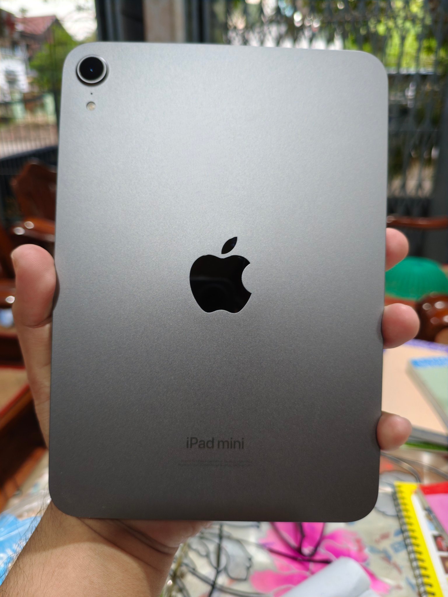 iPad Mini 7 256gb (A17 Pro Chip) No issue No scratches or Dent 