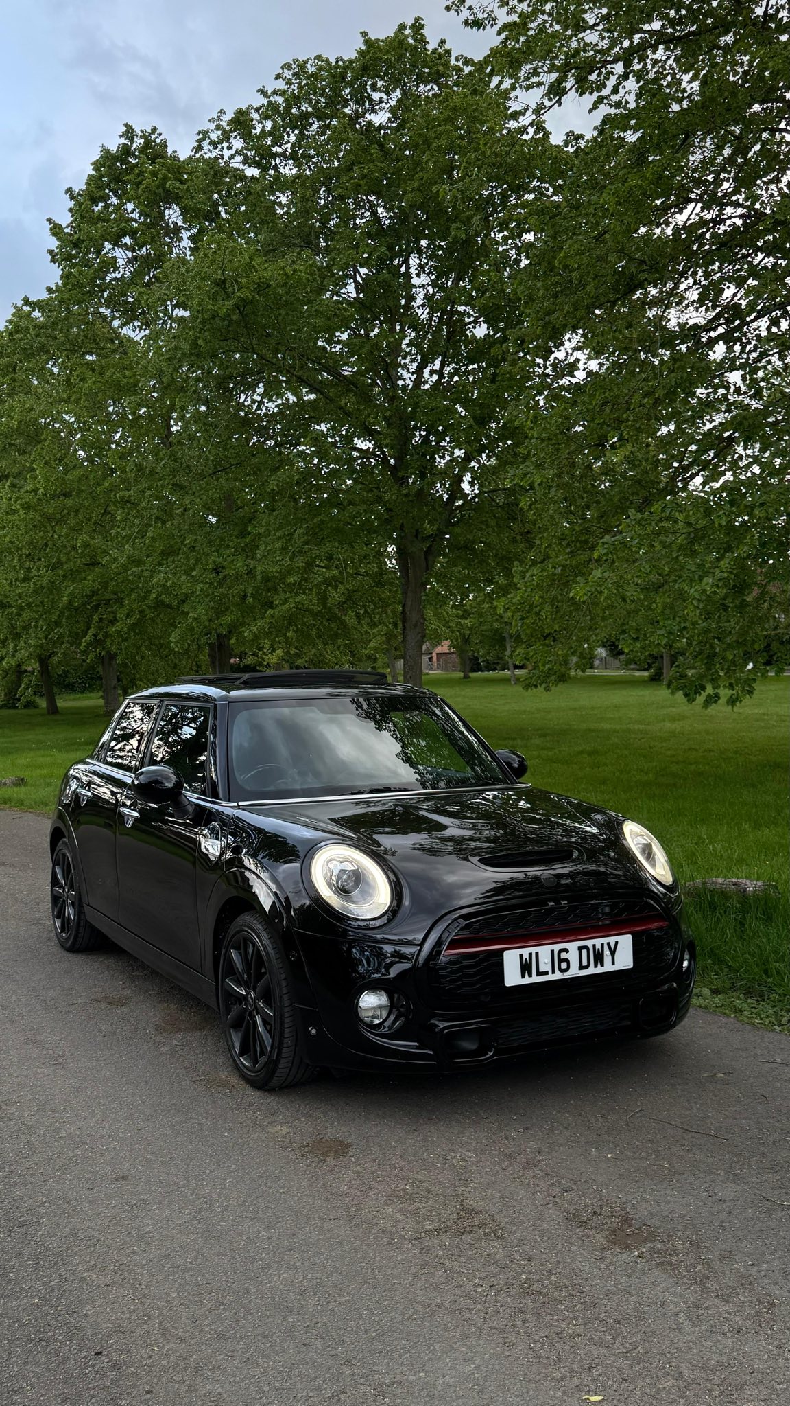 Mini Cooper S F55 modifications and features
