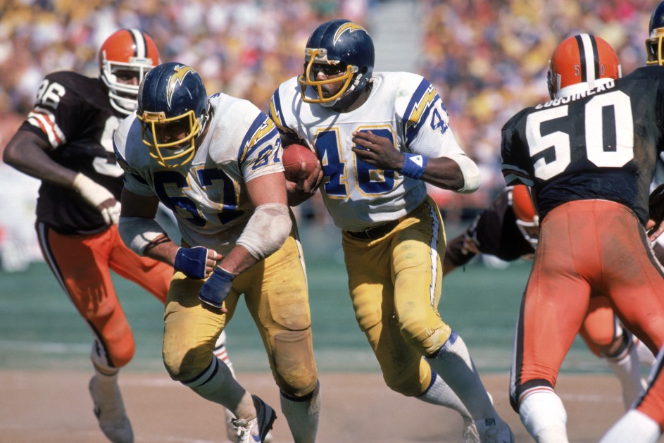 1983-1-17 Sports Illustrated - San Diego Chargers Running Back