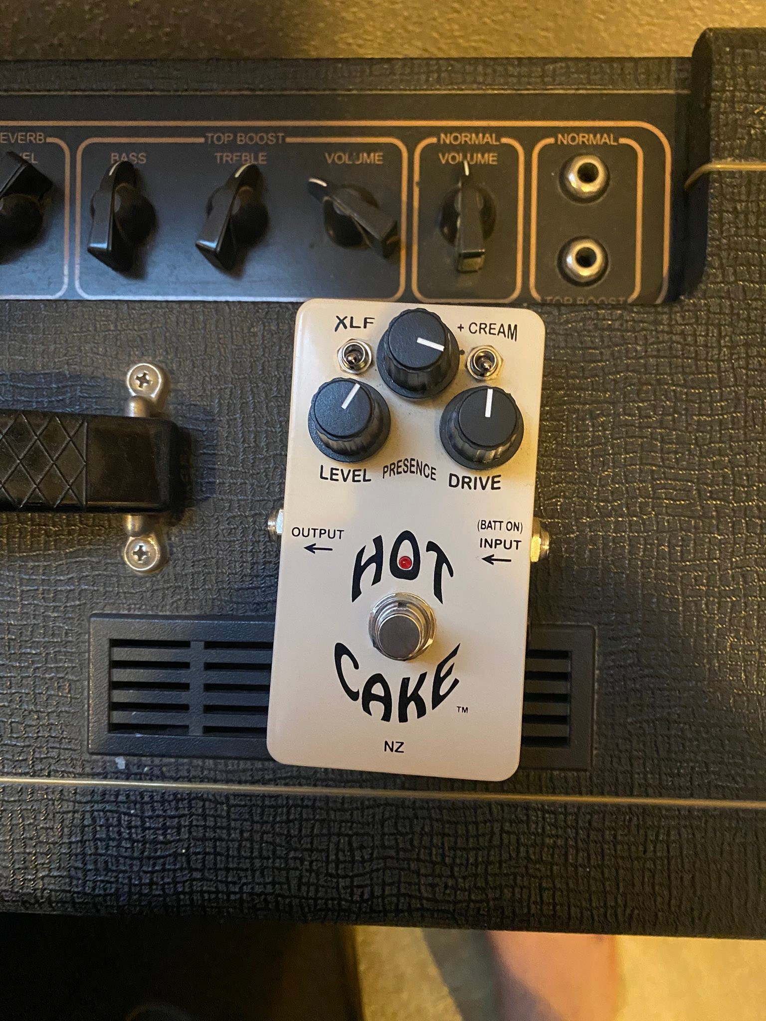 What is known about the Crowther Hotcake pedal?