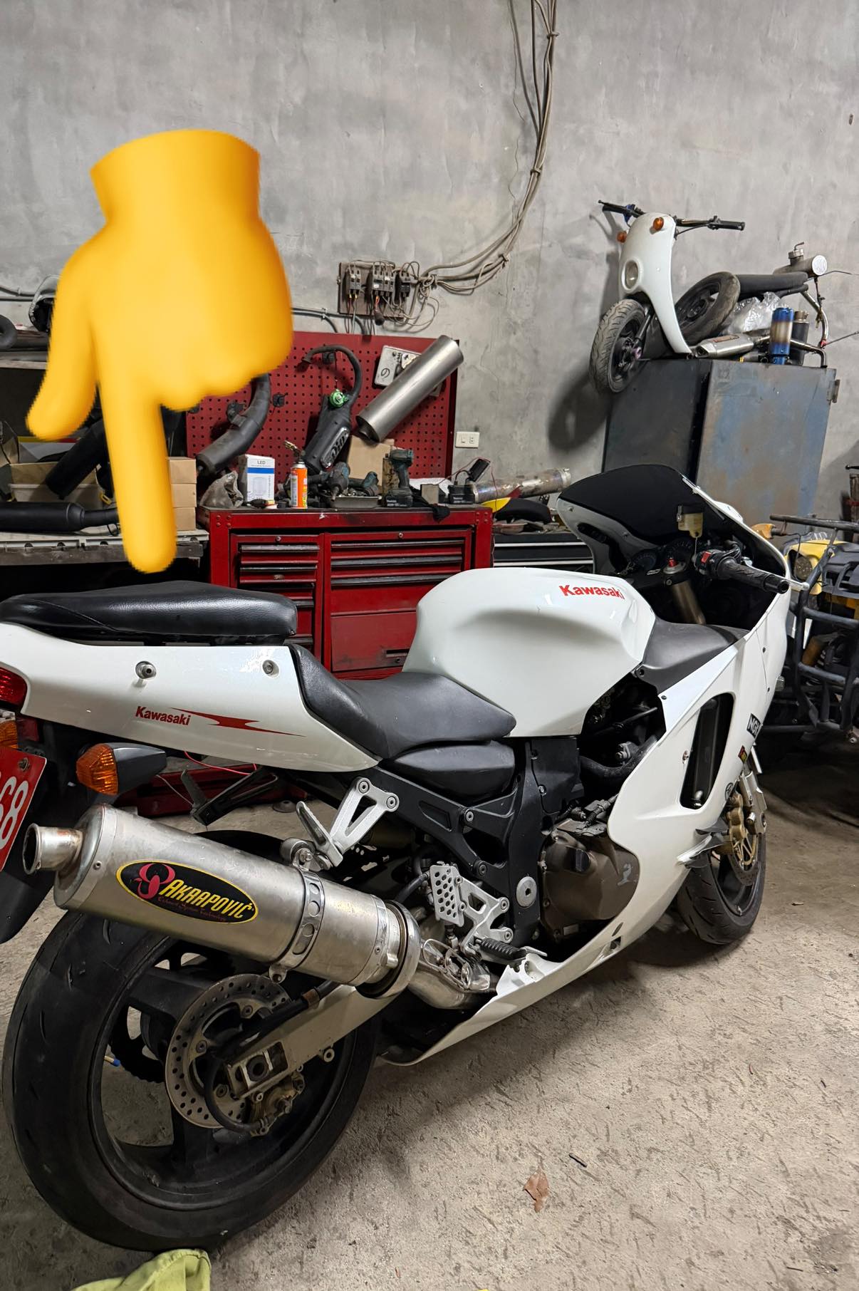 Is this seat the same as the one in zx-9r?