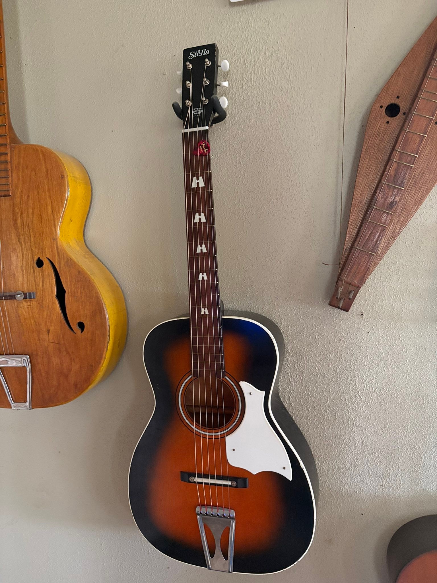 Chicago Guitar 1970 Stella Harmony H912
