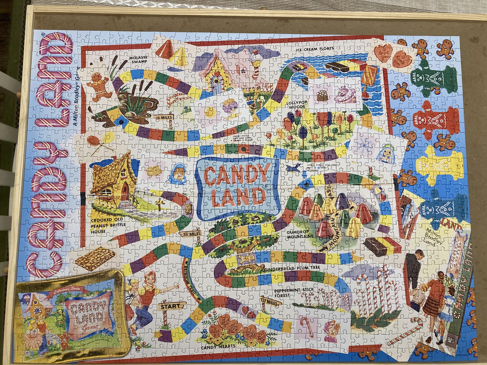 Quite a fun puzzle to do! Candy Land, 1000pcs Spin Master Puzzles