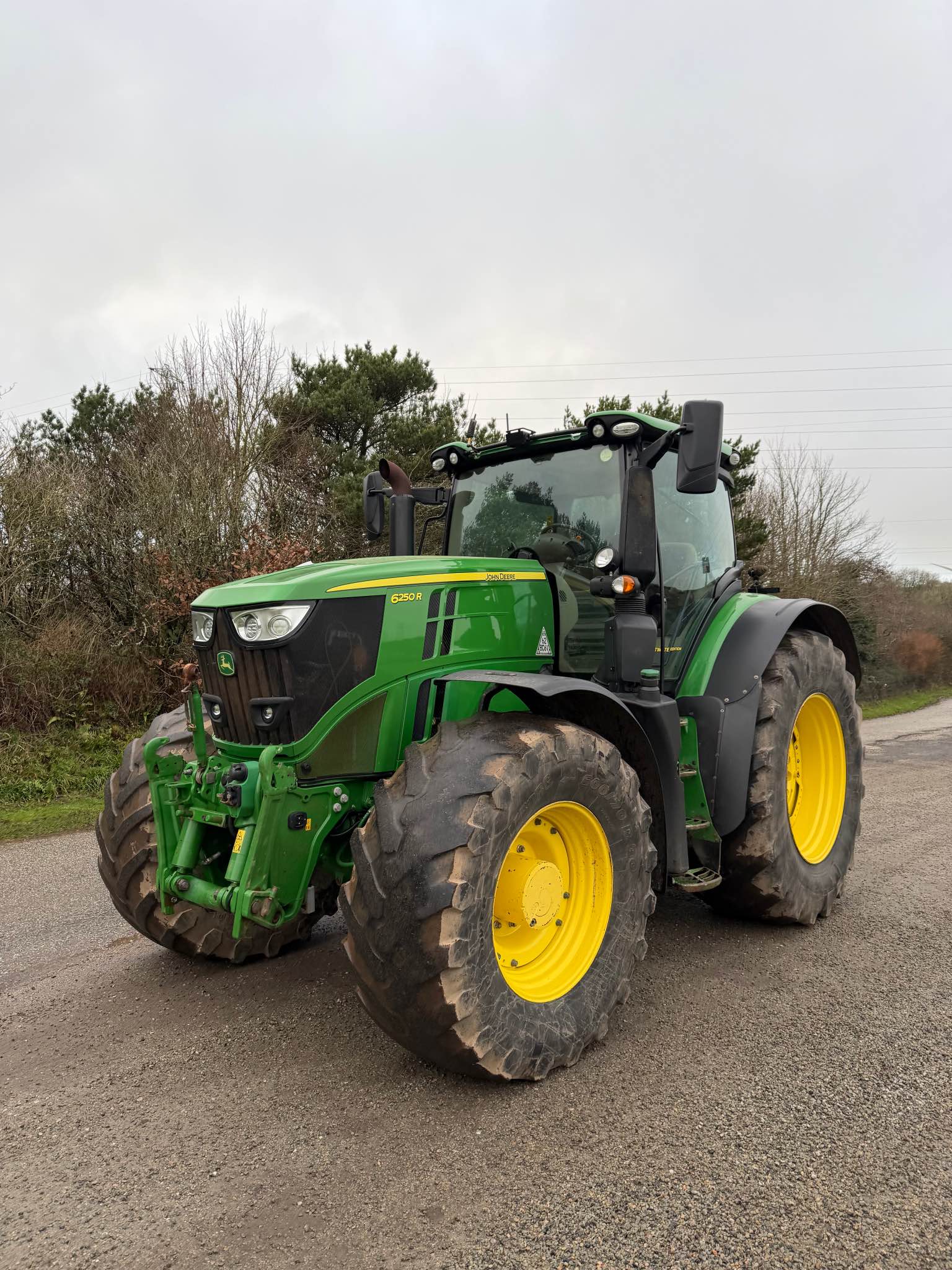 WIKING John Deere 6125r black line edition complete your line up
