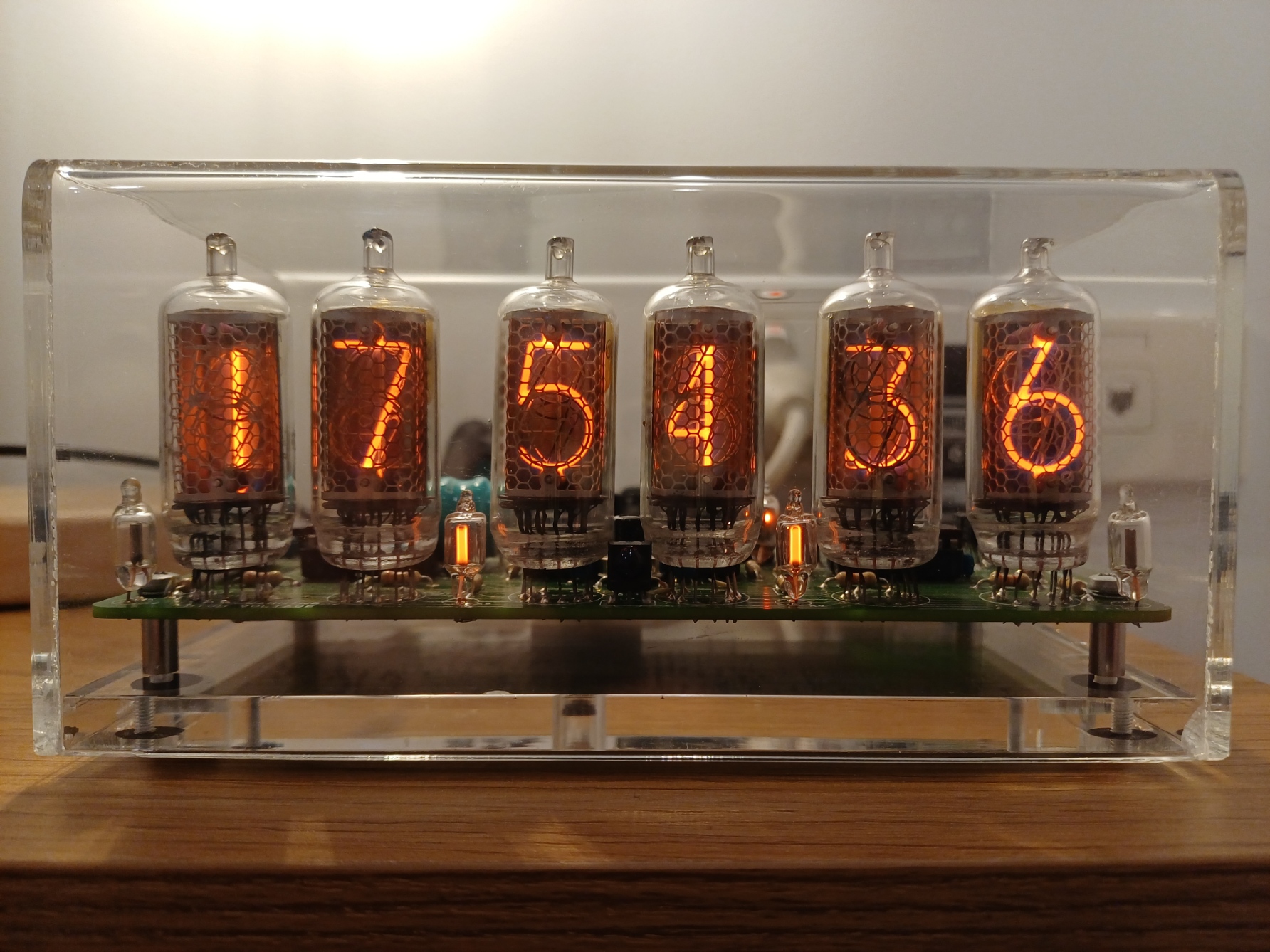 Vintage Style IN-14 Nixie Tube Clock Kit - Wooden Case, USB, IR Remote, No Tubes Included