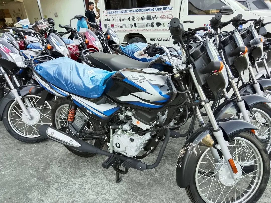 Cash installment Kawasaki 100 down payment 2,400 Kawasaki 125 down