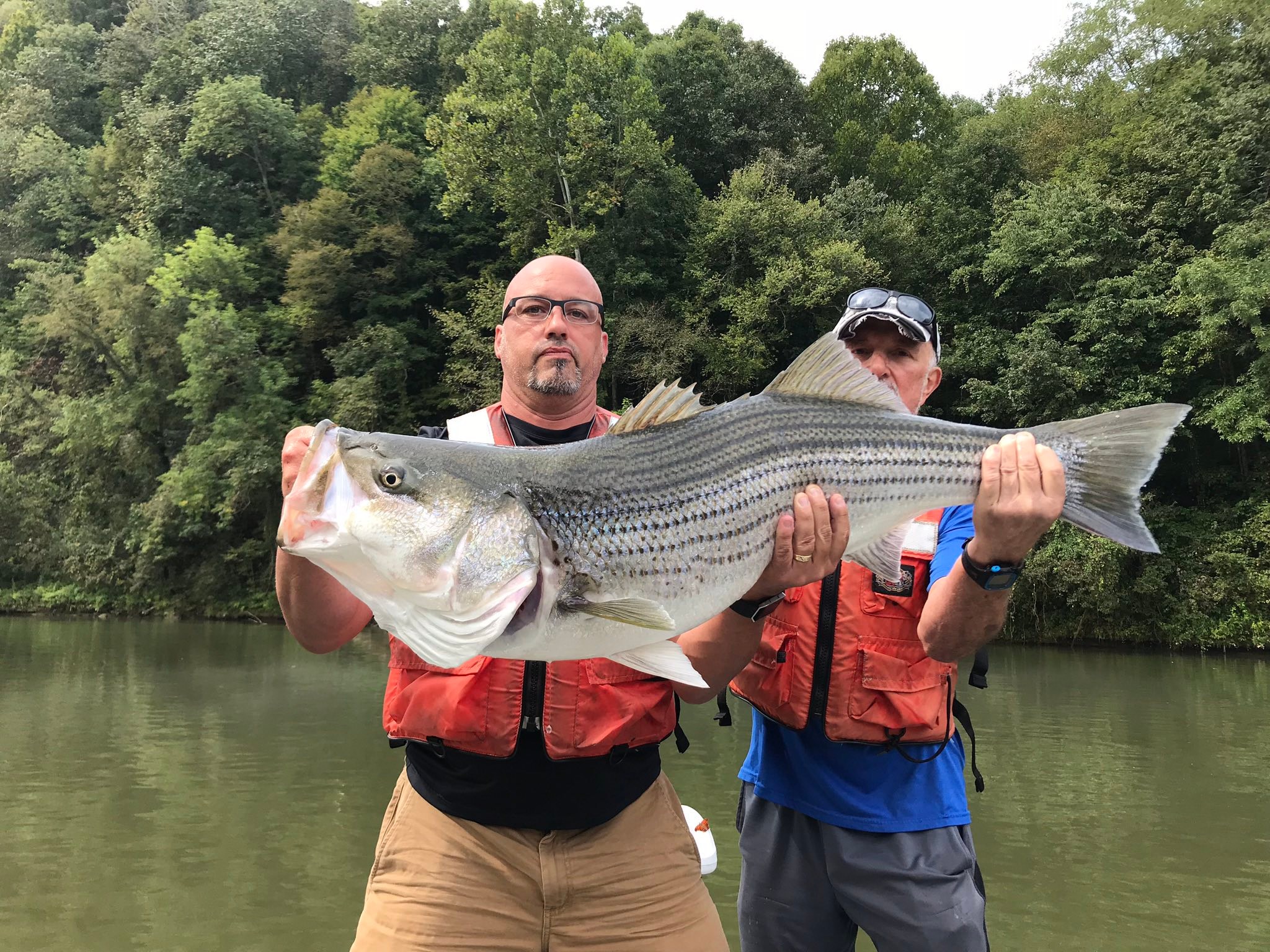 Jim Lee - CAPTAIN JIM’S STRIPERFUN CUMBERLAND RIVER ADVENTURES ...