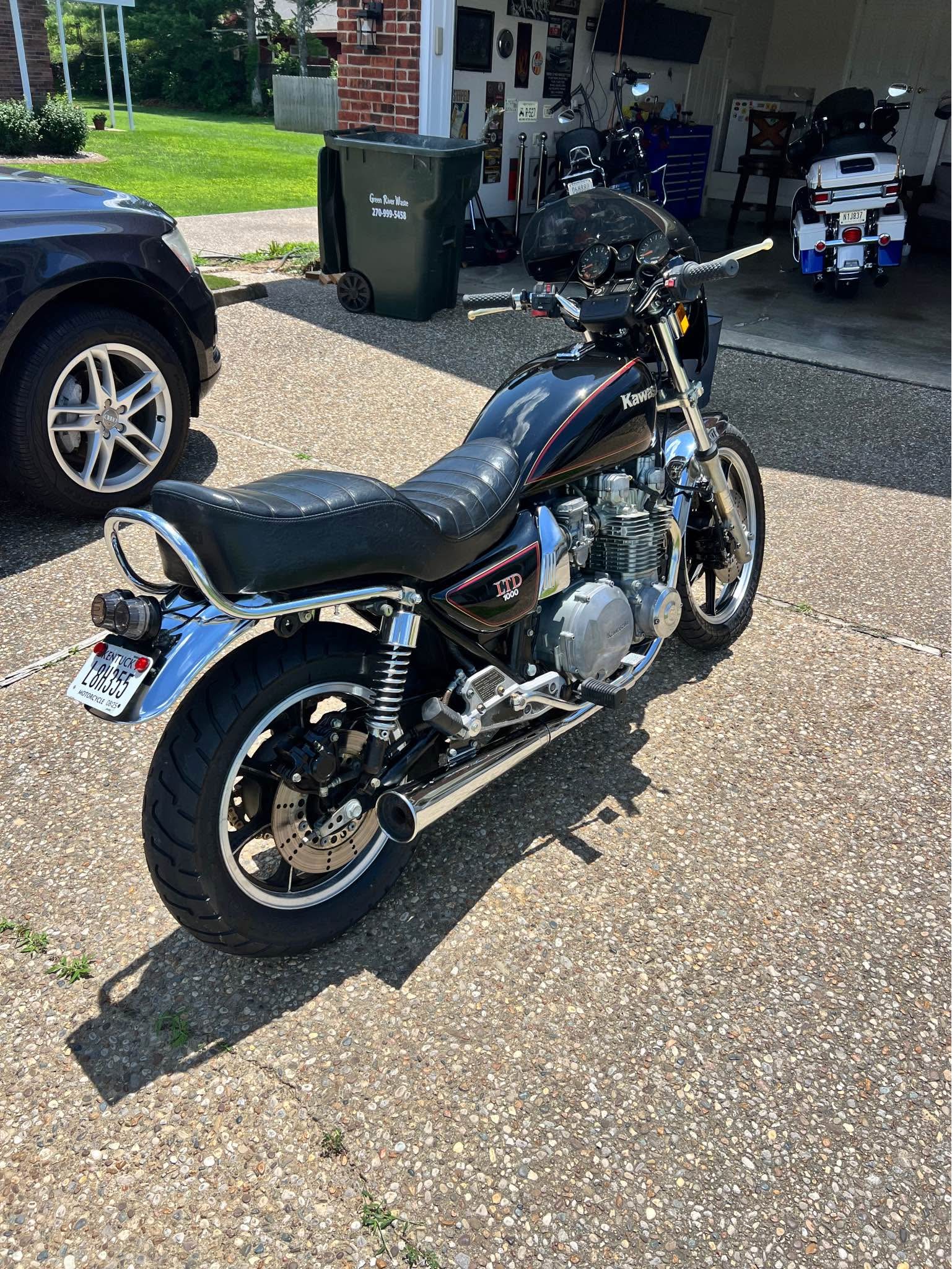 トップス me Make me an offer cash or trade. Losing space to keep it soon. Kind