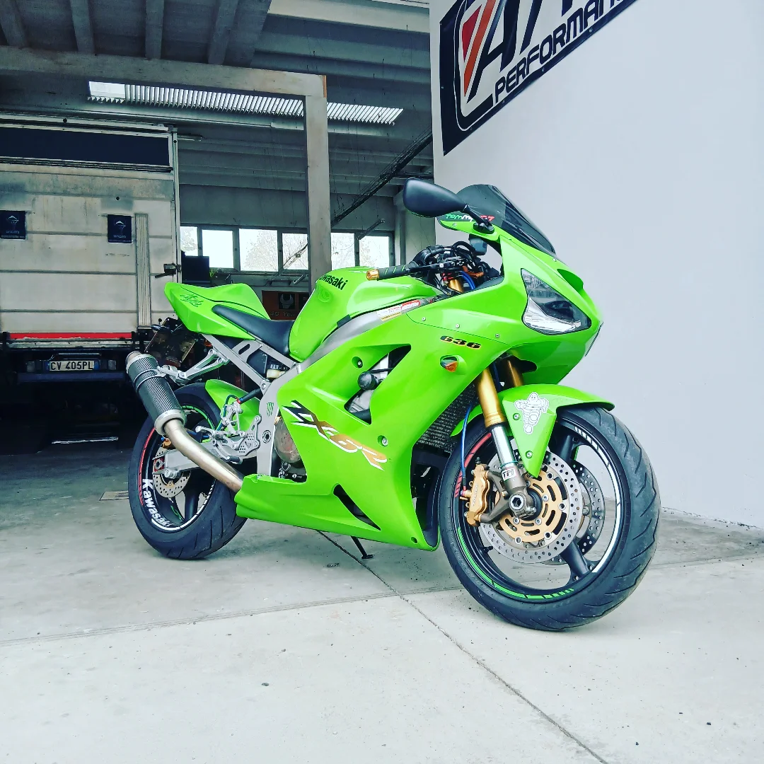 Kawasaki Ninja 636 🥷 🏍: @stxnickk