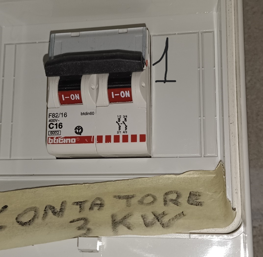 Elettricisti per passione... - Elettricisti per passione