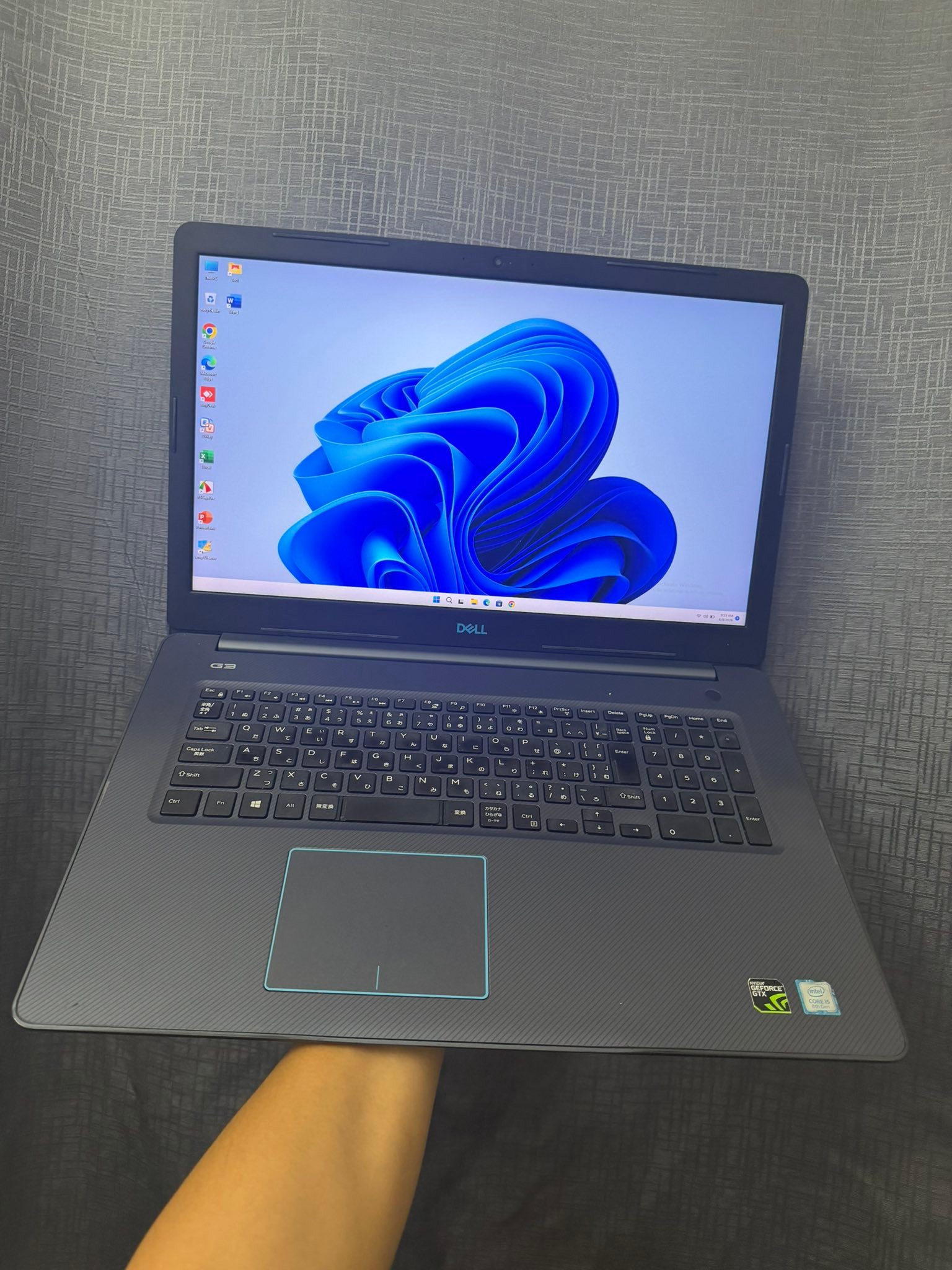 DELL G3 3779 hàng zin ngon Core i5 8300H 8GB 256GB(NVMe SSD)＋1TB 