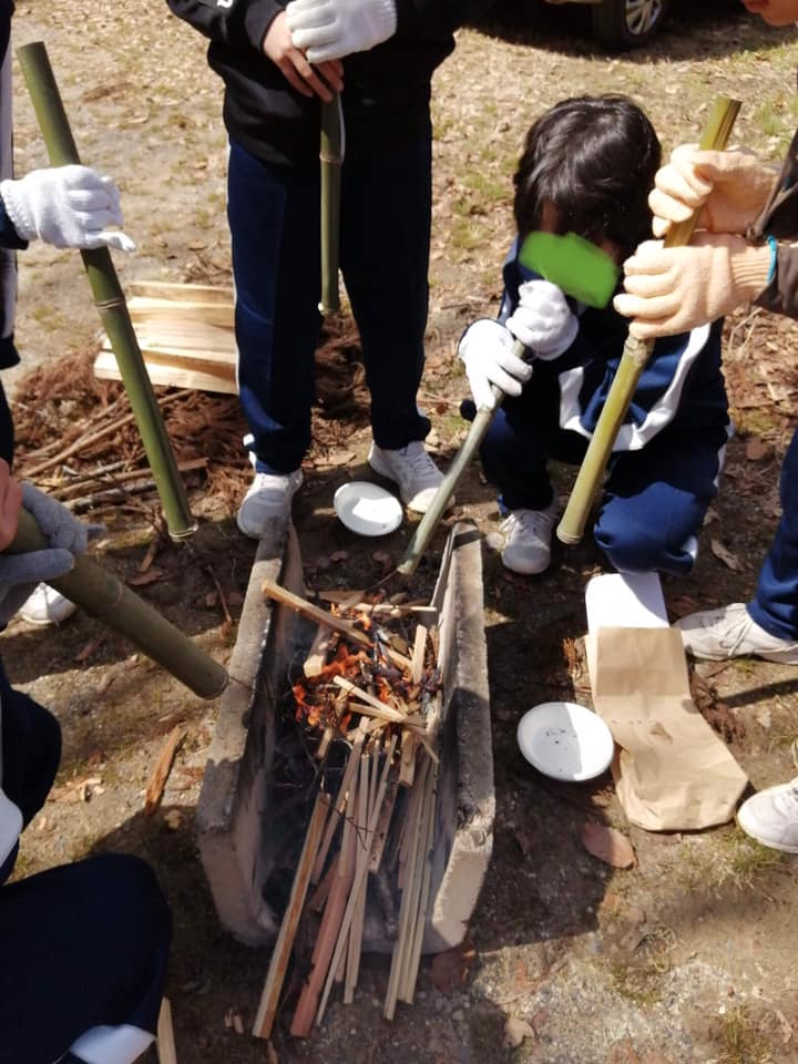 3月に開催された中学生への火起こし体験授業、子供たちの声をアンケー... - Npoいのちのともし火 火の物語と火起こし体験