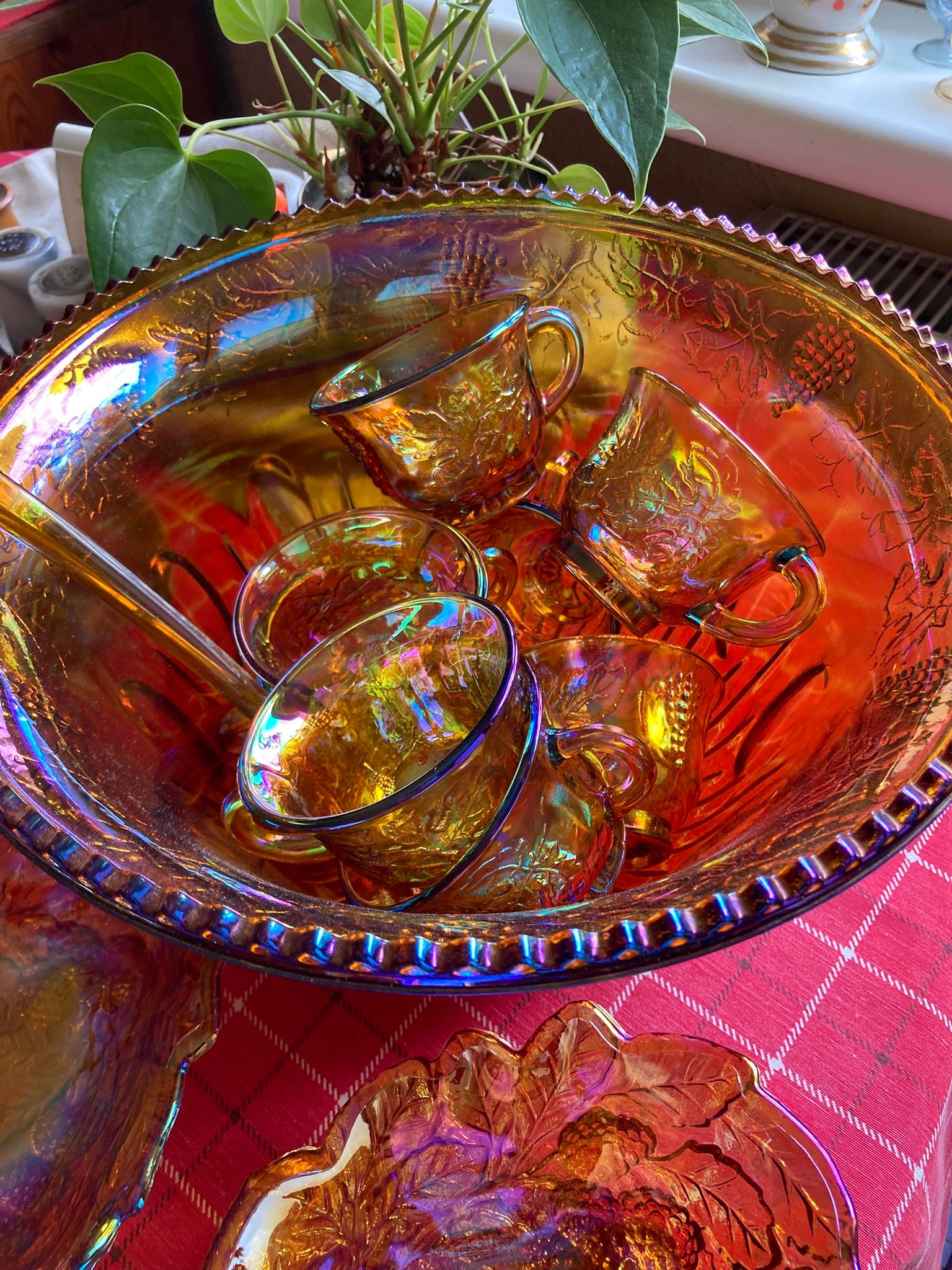 Is this iridescent Indiana Glass? Could you please suggest something?