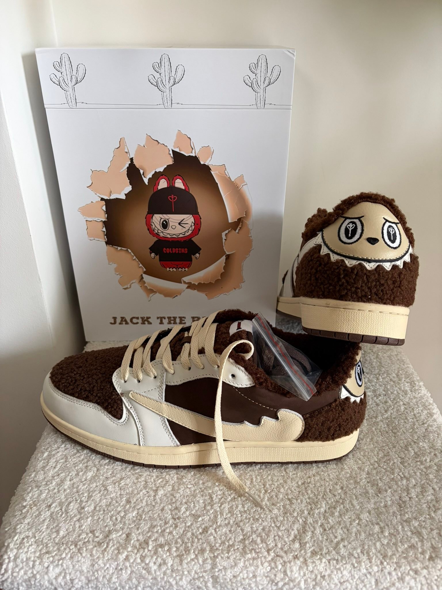 À Vendre !!! LABUBU !!￼Coldsins jack the ripper taille 44,5 