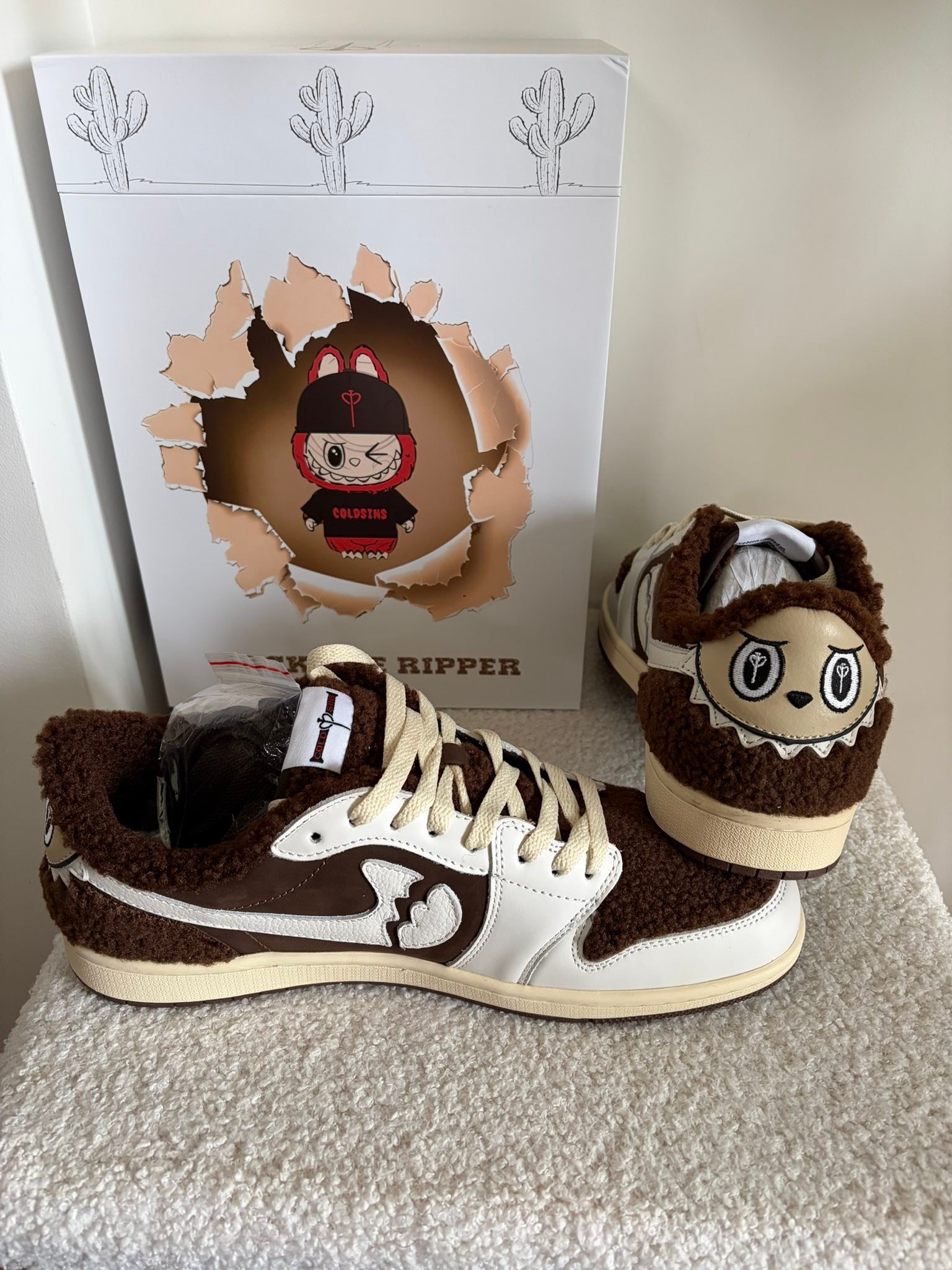 À Vendre !!! LABUBU !!￼Coldsins jack the ripper taille 44,5 