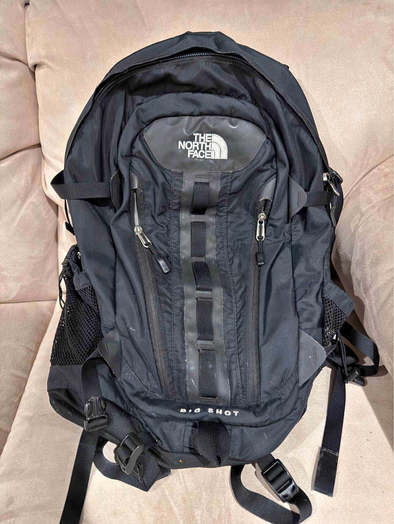 38l travel backpack Skala 38 Ultralight Vintage Adidas West Germany Color:BLACK LICHEN GW658816SA Crafted from durable