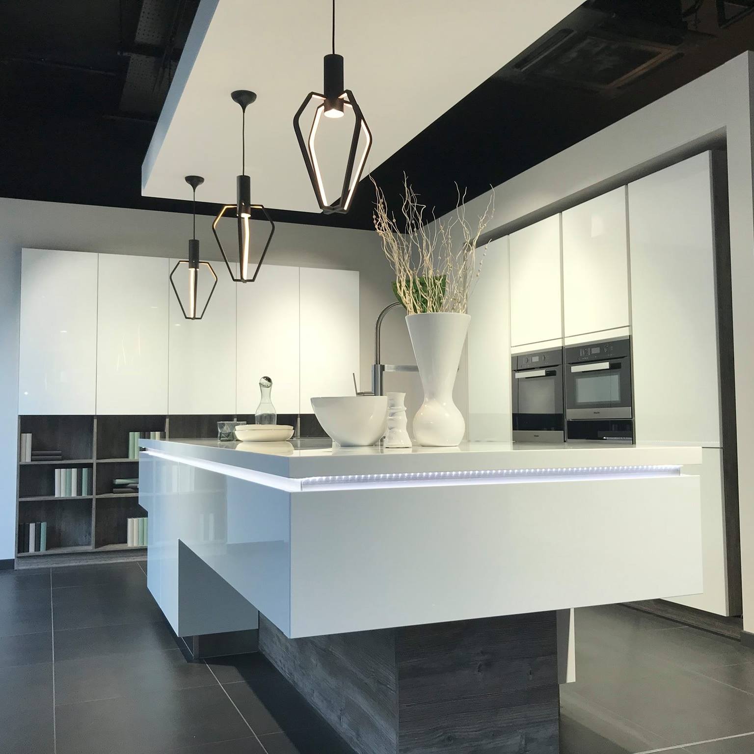Will this year be time you get your dream kitchen? Browse stunning ...
