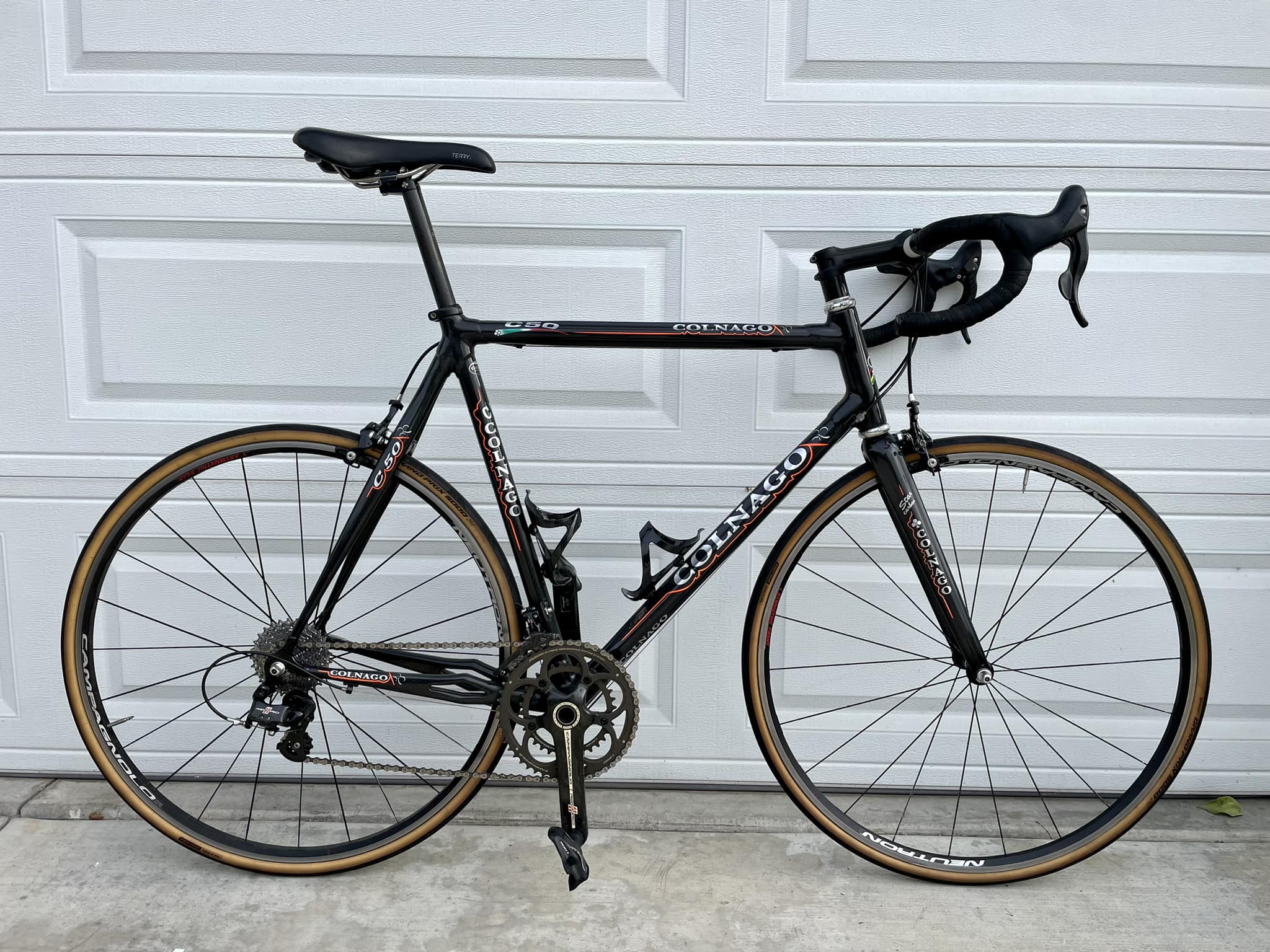 Colnago C40 with 11 speed Dura Ace groupset