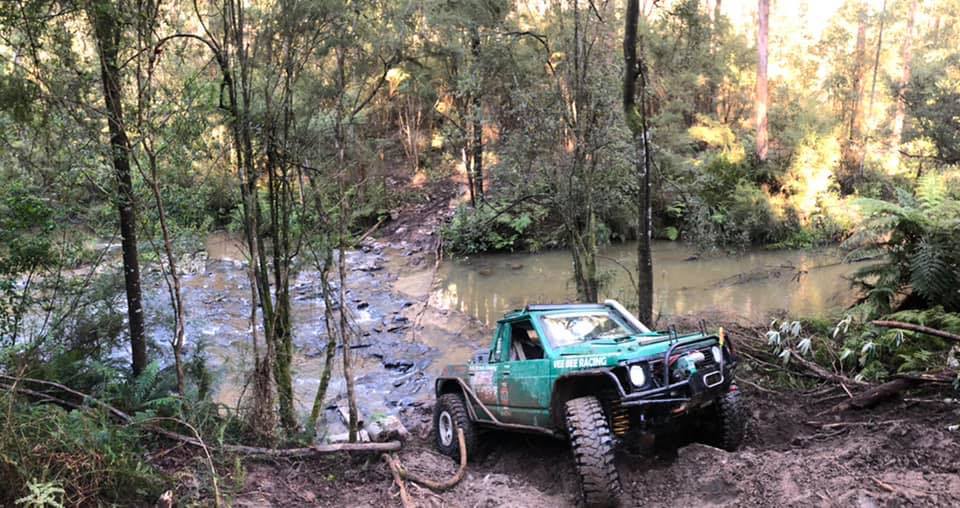 Dust Lust - Awesome truck by the Vee bee racing team....