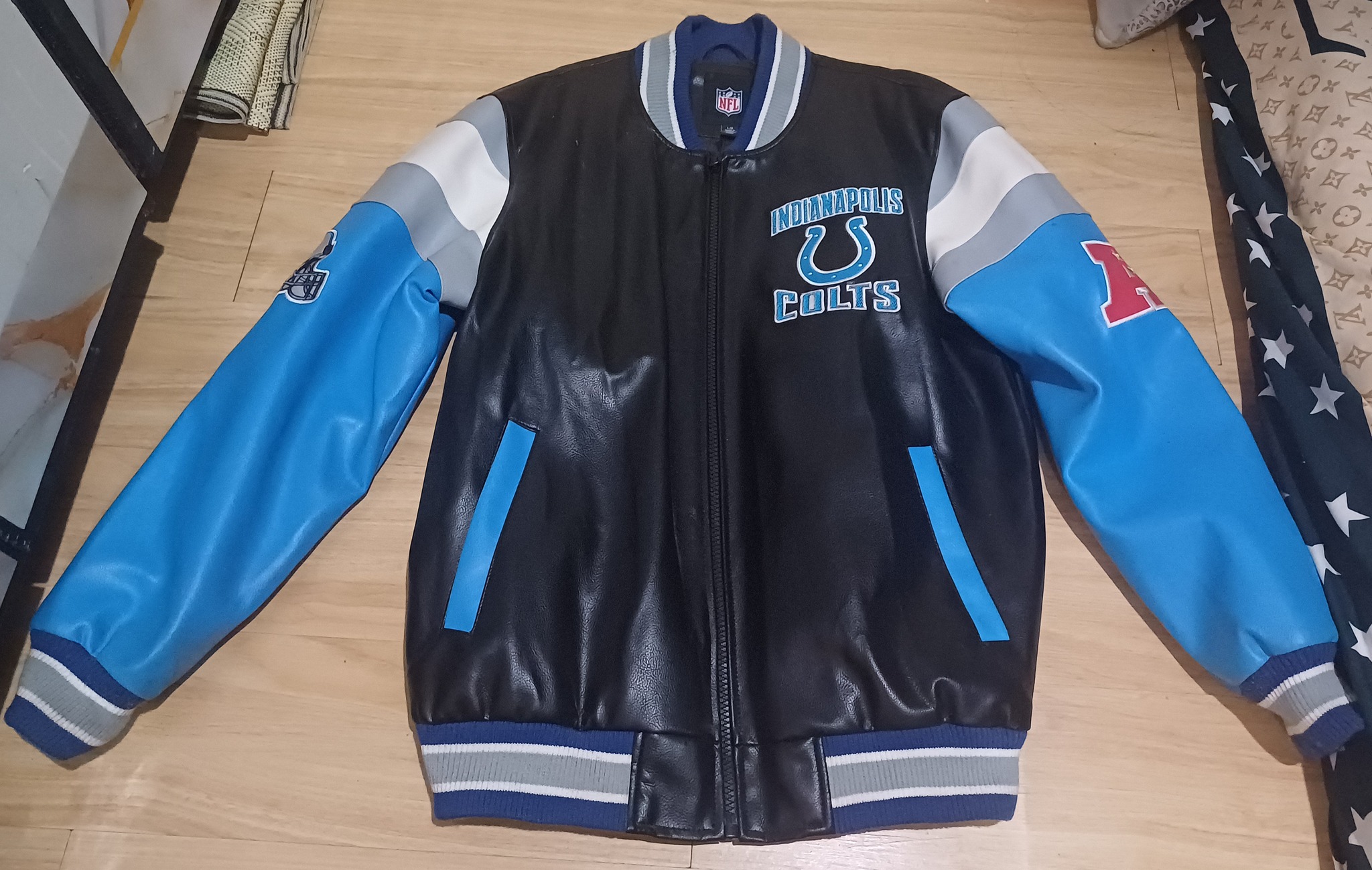 Fs; Vintage jacket colts leather size Large nfl tag . 3k rush no 