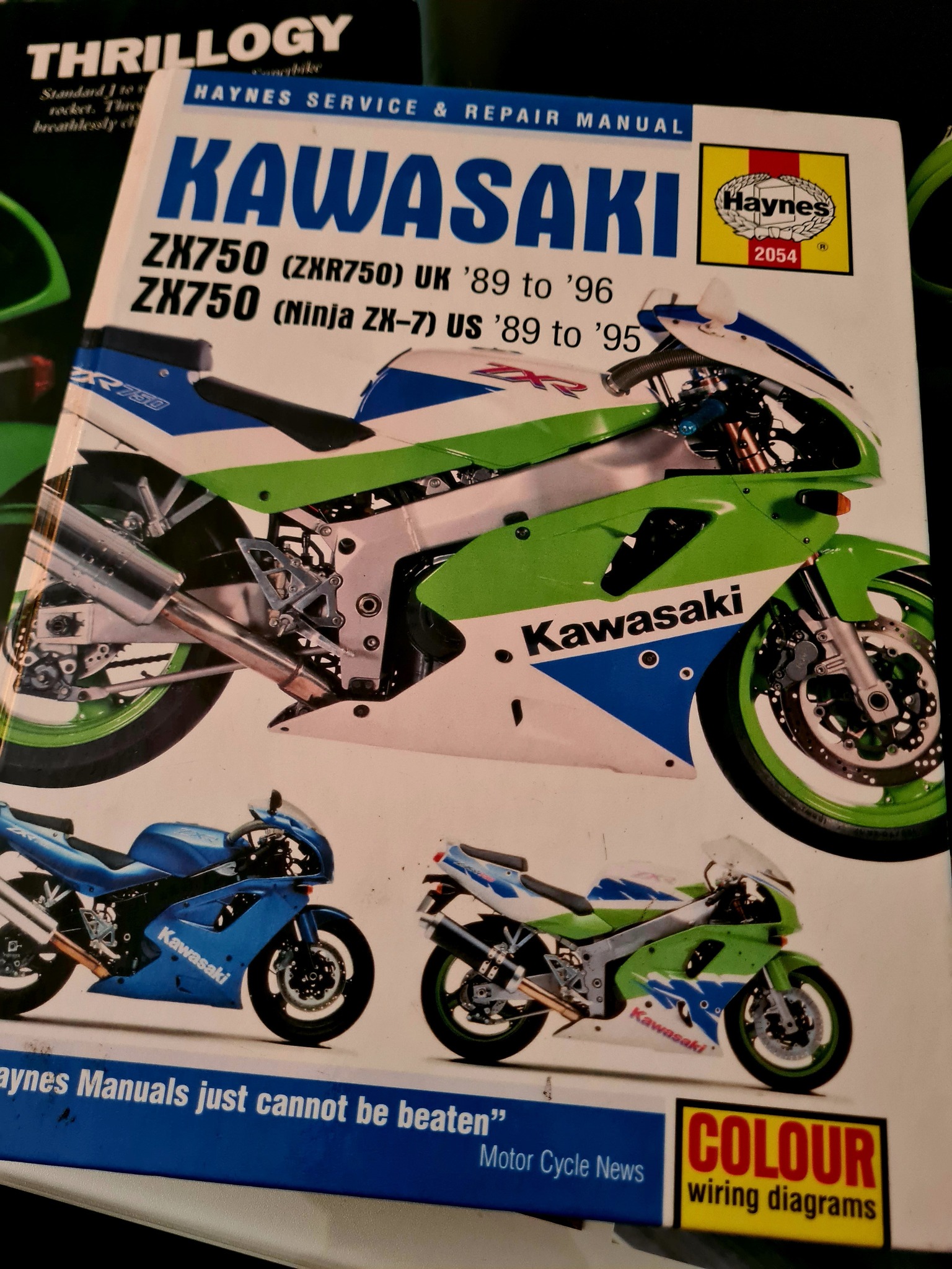 Check out this 1995 Kawasaki ZX7R with loads of modifications