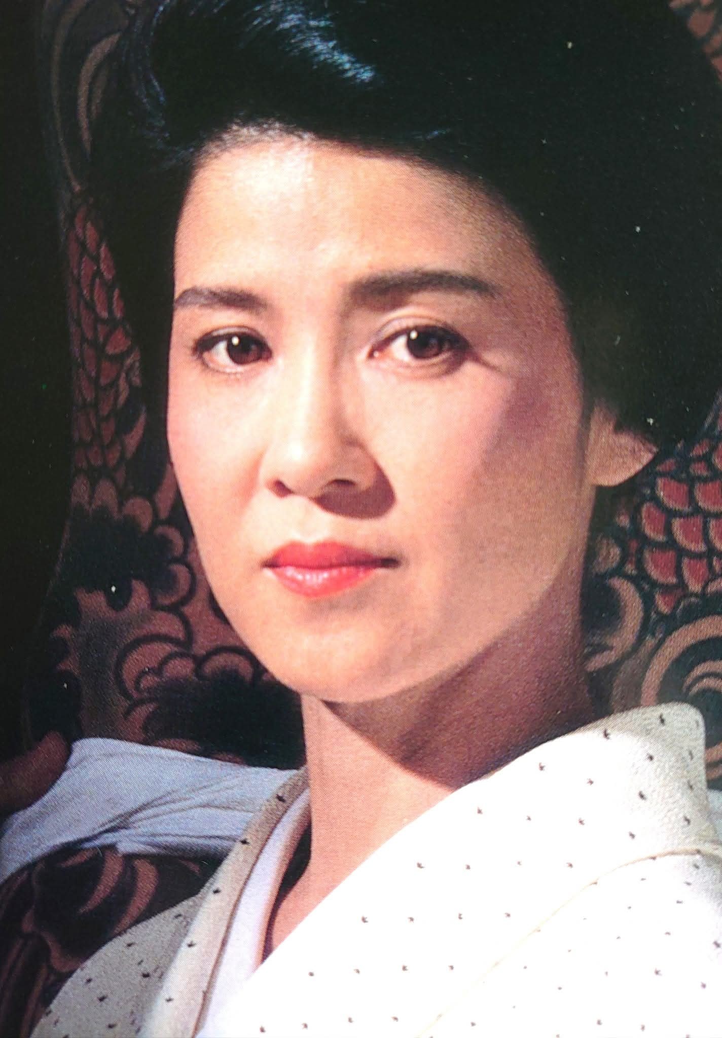 十 朱 幸代 若い 頃
