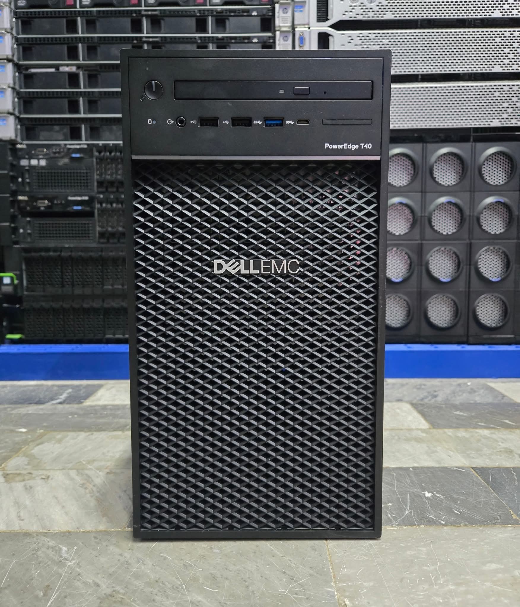 ปกรณ์ มีสันฐาน - 🌟 Dell EMC PowerEdge T40 🌟 Server Tower... | Facebook