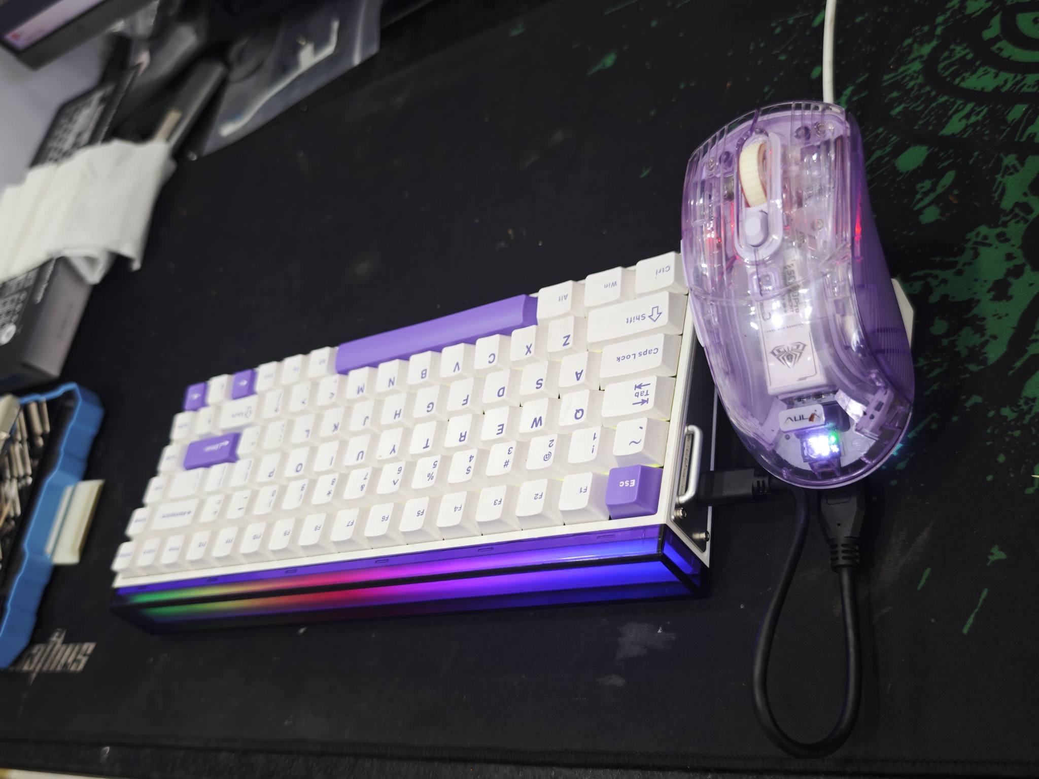 ファイヤー ⌨️.Keyboard Aula HERO 84HE 🖱️.Aula Sc630 💥.USB.Bluetooth