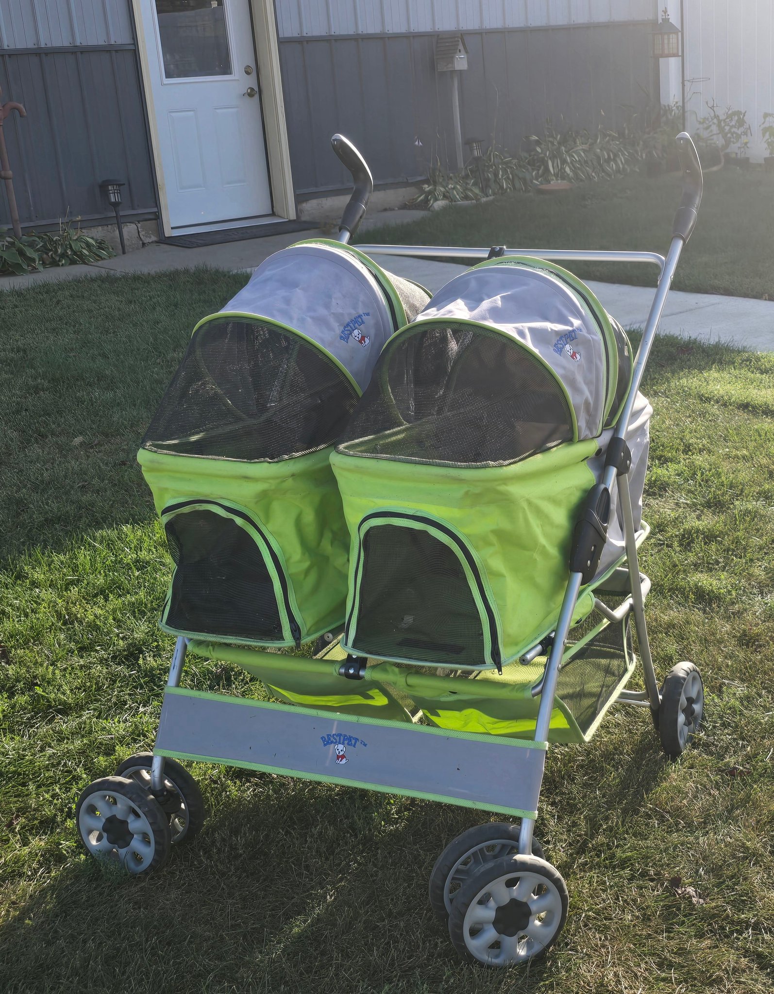 chicco stroller 2017 Bravo 3-in-1 Travel System, Quick-Fold with Car Seat Neuartikel Confident Strolling Built on Chicco Goody Plus Stroller Variants:12'