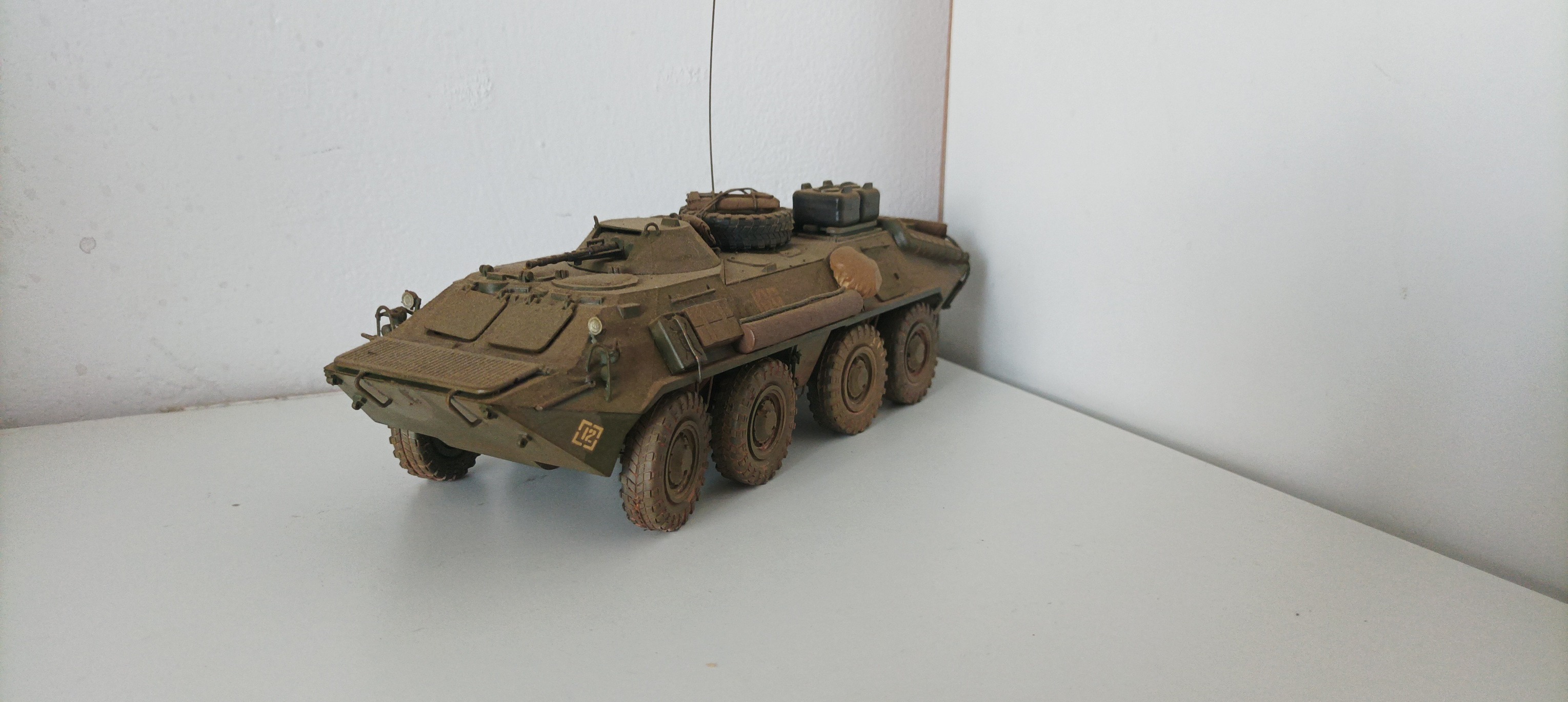 BTR-70. Afganistan. Zvezda 1/35. 188 HES 四