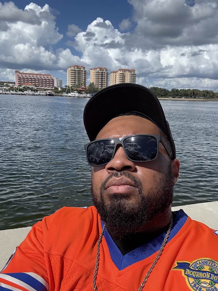 Rob Laster Jr.