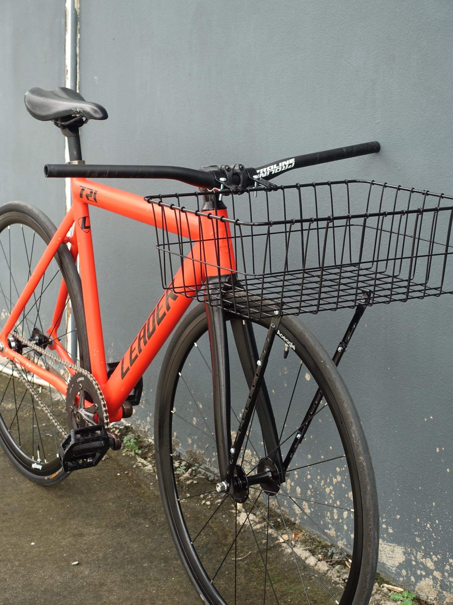🤘🏼สาย fixie basketpacking ก็มา!!!...เอาไว้โหลดเบียร์สัก 12 ป๋อง เพลิน ๆ ...