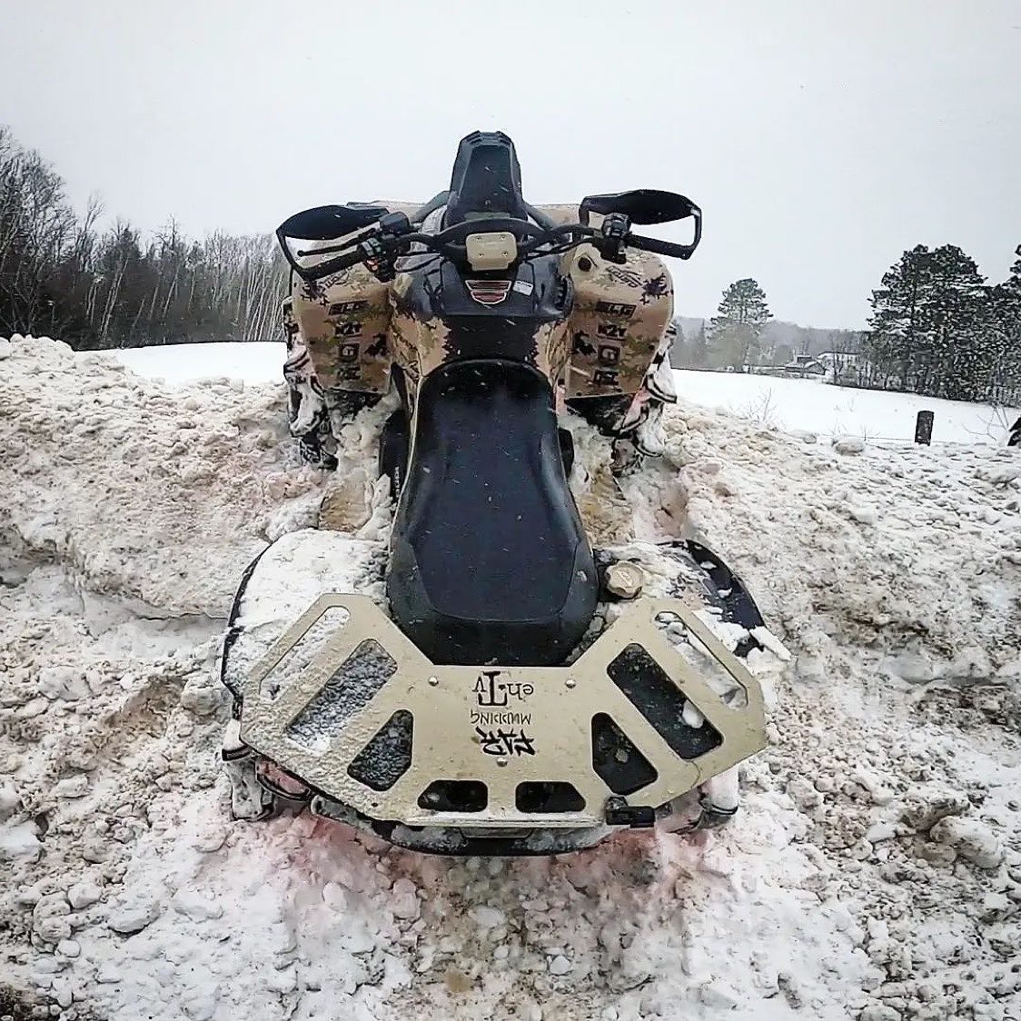 FAR Mudding - Repost from @eh_tv rear rack looking fire 🥵... | Facebook