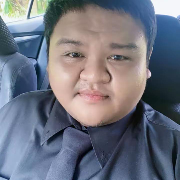 Flook Khansuwan - 3 ฟ ฟลุ๊ก แฟ้ง ฟิว 🥰#ครอบครับเล็กๆ | Facebook