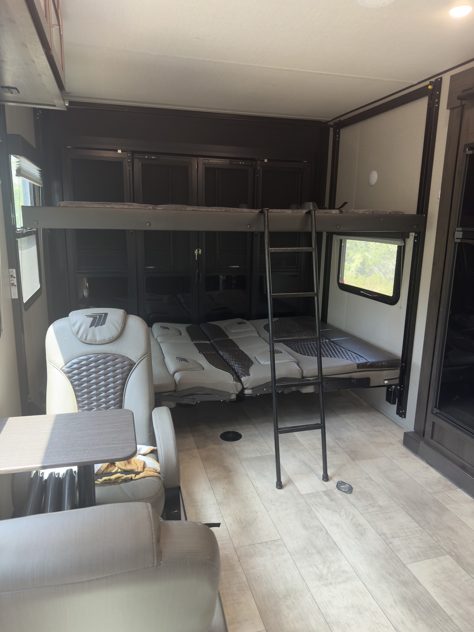 2022 Grand Design momentum 25g toy hauler - RVs & Campers - Gisela ...