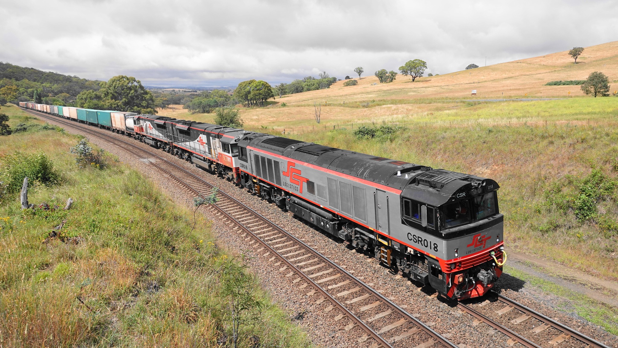 NSW Railways - Past and Present | Northbound SCT Logistics triple ...