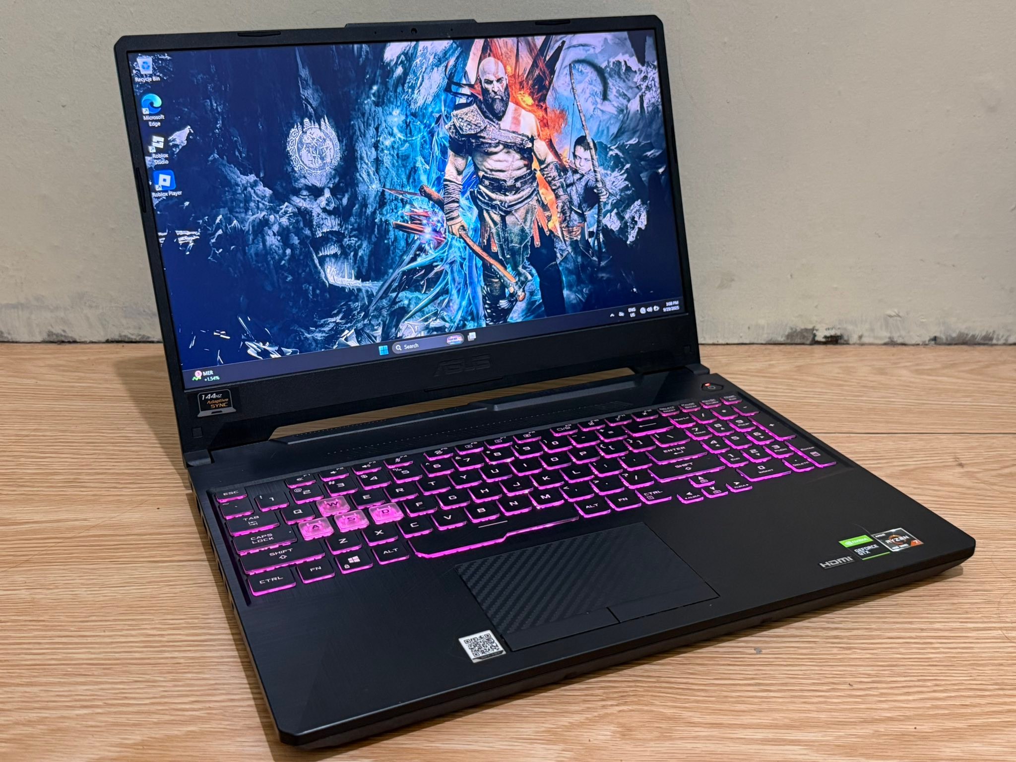 mouse MOUSE Gtune GAMING LAPTOP CORE i7-9750H GEN 9th 6 CORE 12 