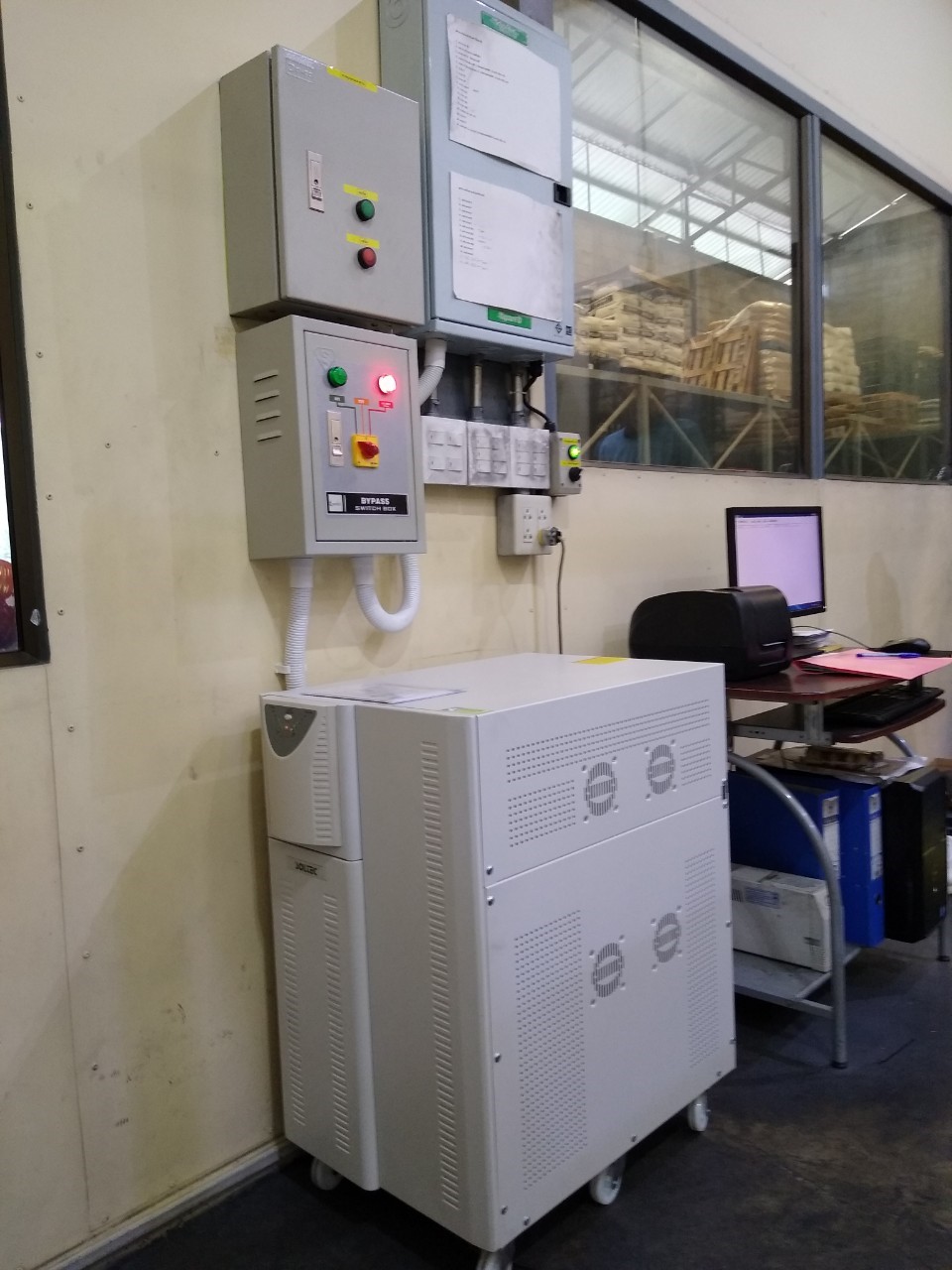 Soltec UPS - ระบบสายพานเล็กๆ แต่ใช้ไฟ 3Phase😱... | Facebook