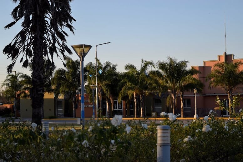 Municipalidad de... - Municipalidad de Calchín Oeste Oficial
