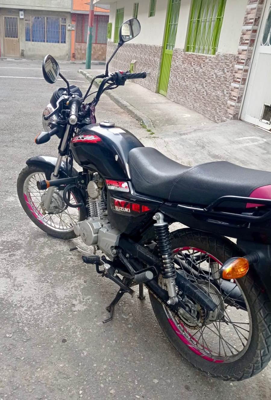 🏍️ Suzuki AX 115 – Modelo 2019 | 115 cc | Excelente estado