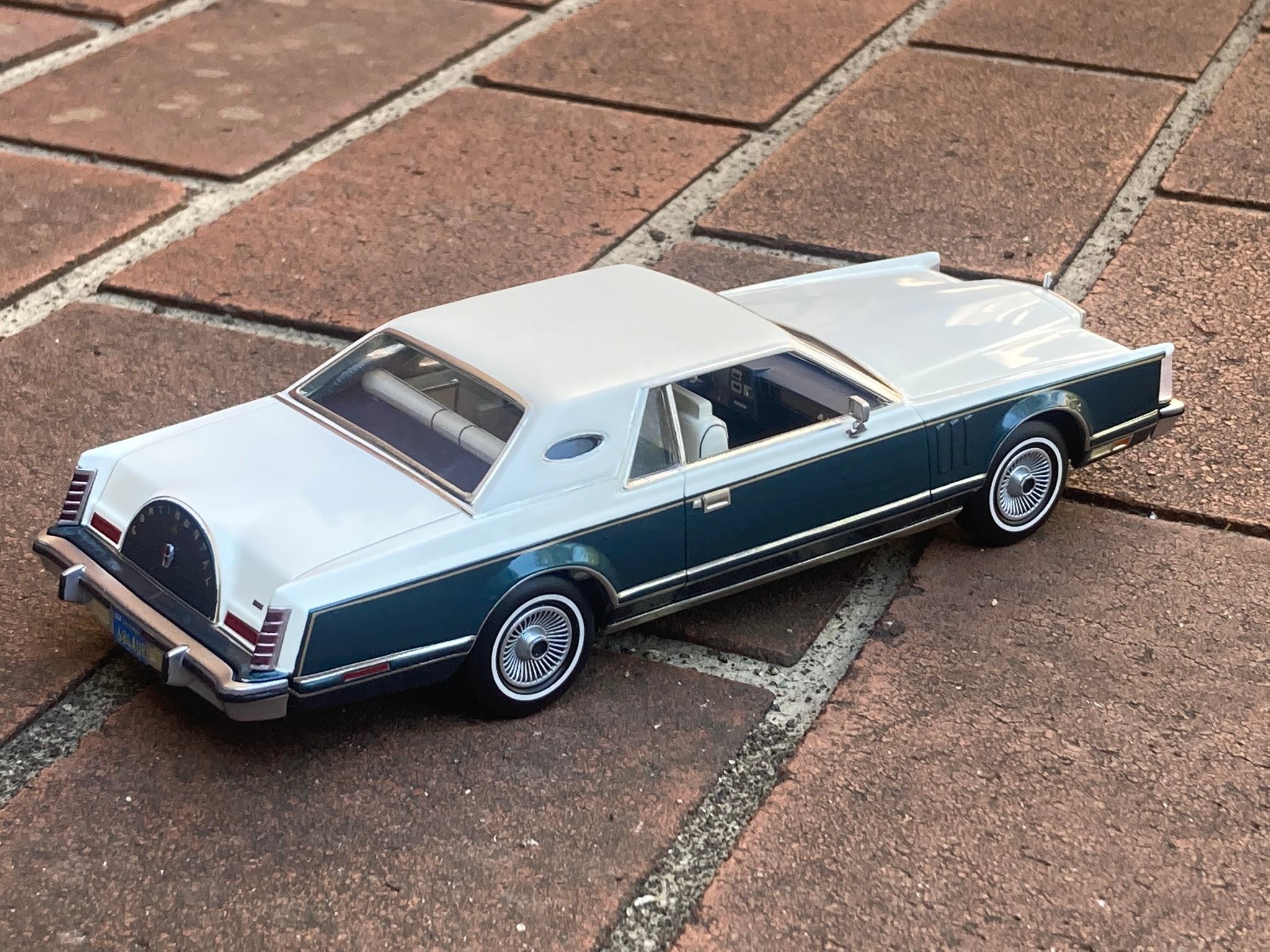 1979 リンカーンコンチネンタル マークⅤ ビルブラス アパレルブランド 
