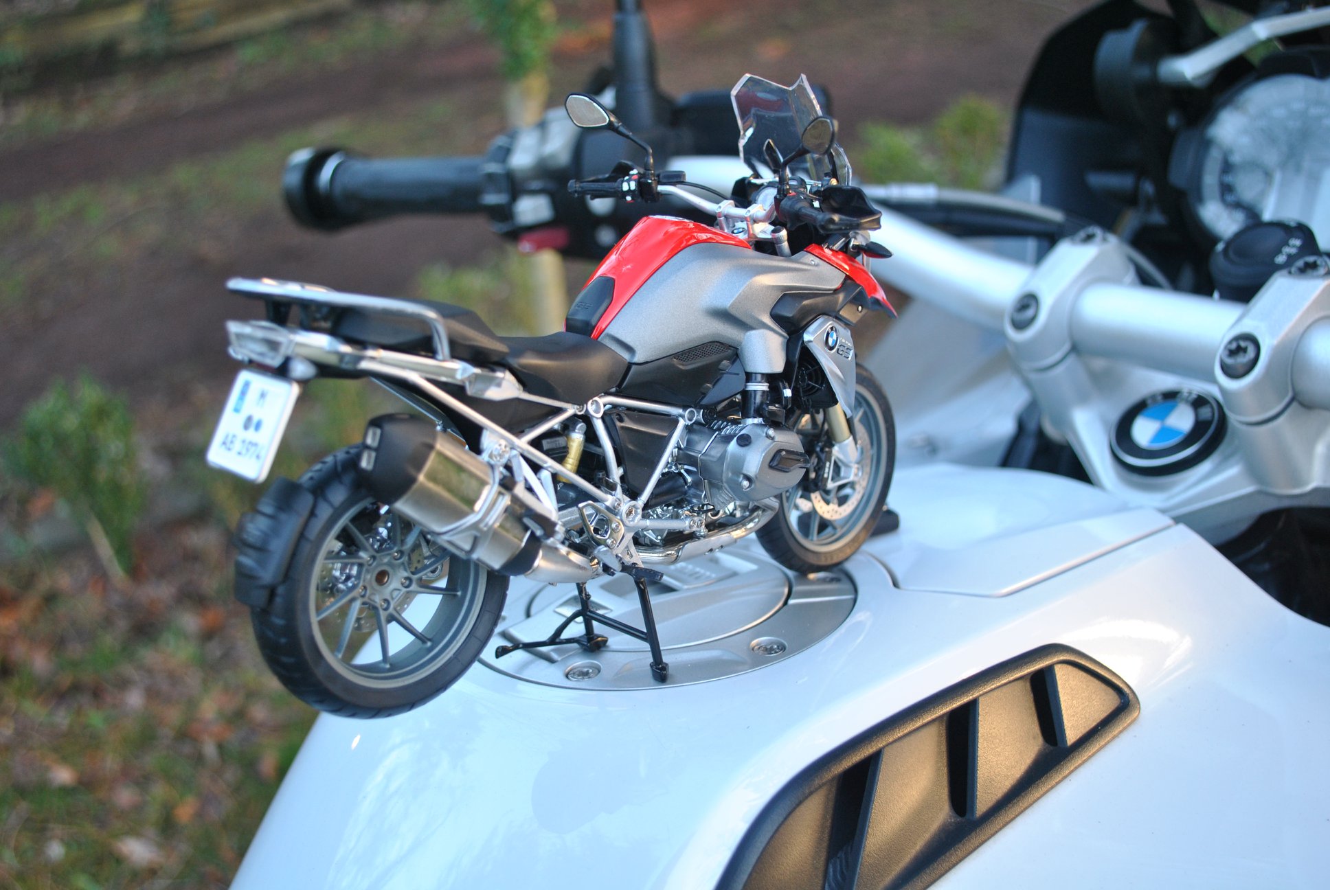 BMW - BMW R 1200 GS 1:10 Scale Model #R1200GS